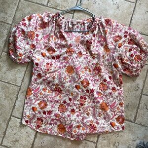 Knox Rose floral V Neck top medium